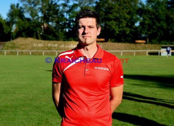 Fussball Regional Saison 2016/17 Spieler-Trainer-Funktionäre (© Fotostand / Loerz)